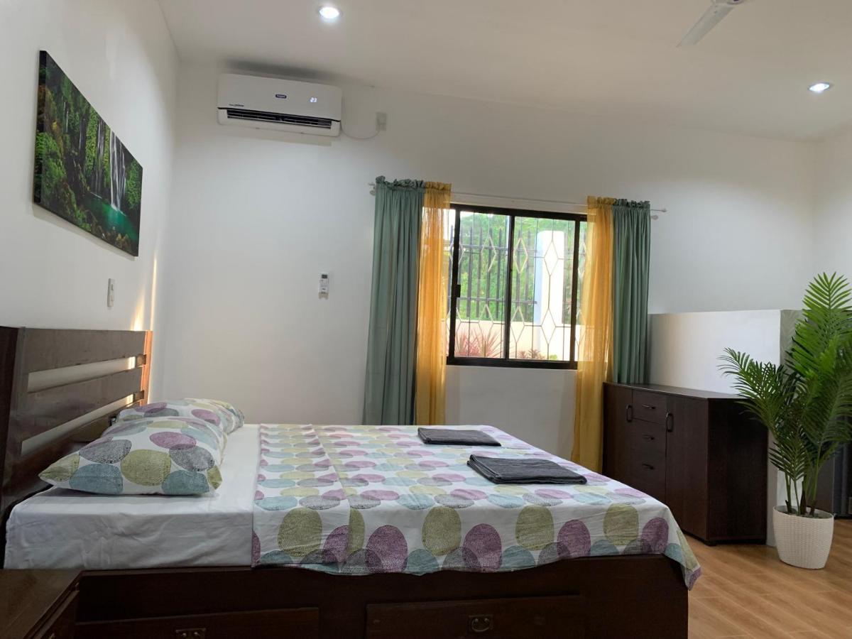Palm Tree Lodge โมอัลโบอัล ภายนอก รูปภาพ